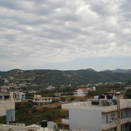 Ferienwohnung Pyrgos Kíssamos Exterior foto