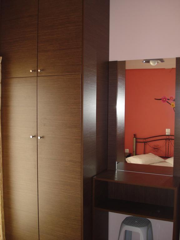 Ferienwohnung Pyrgos Kíssamos Exterior foto