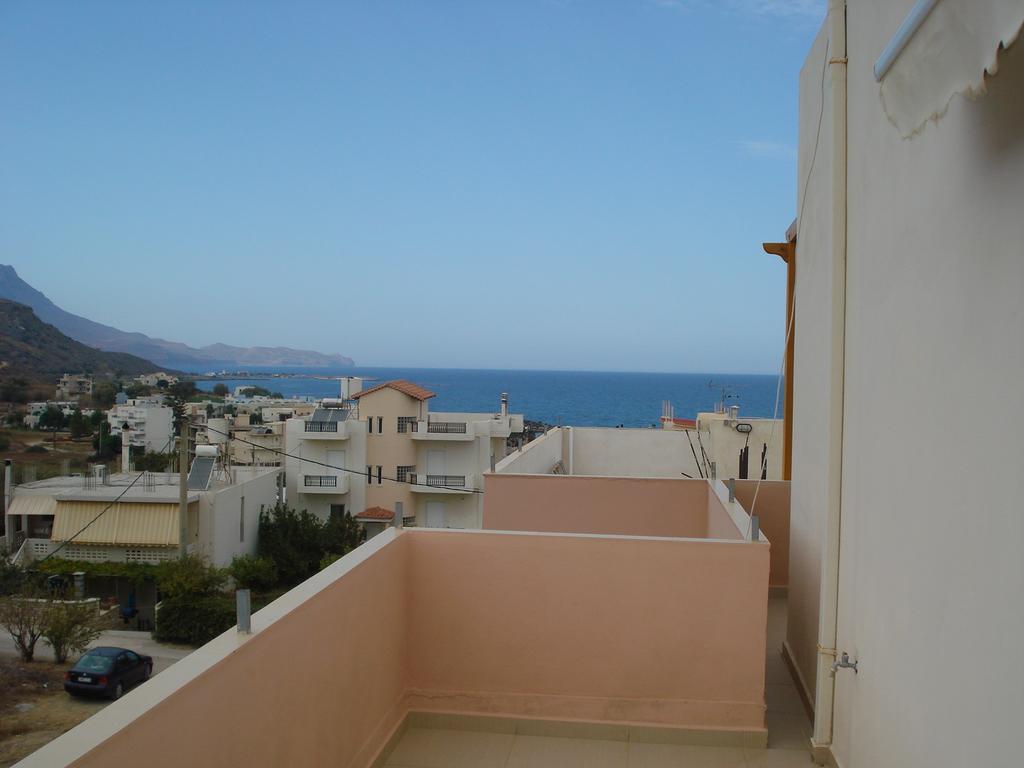 Ferienwohnung Pyrgos Kíssamos Exterior foto