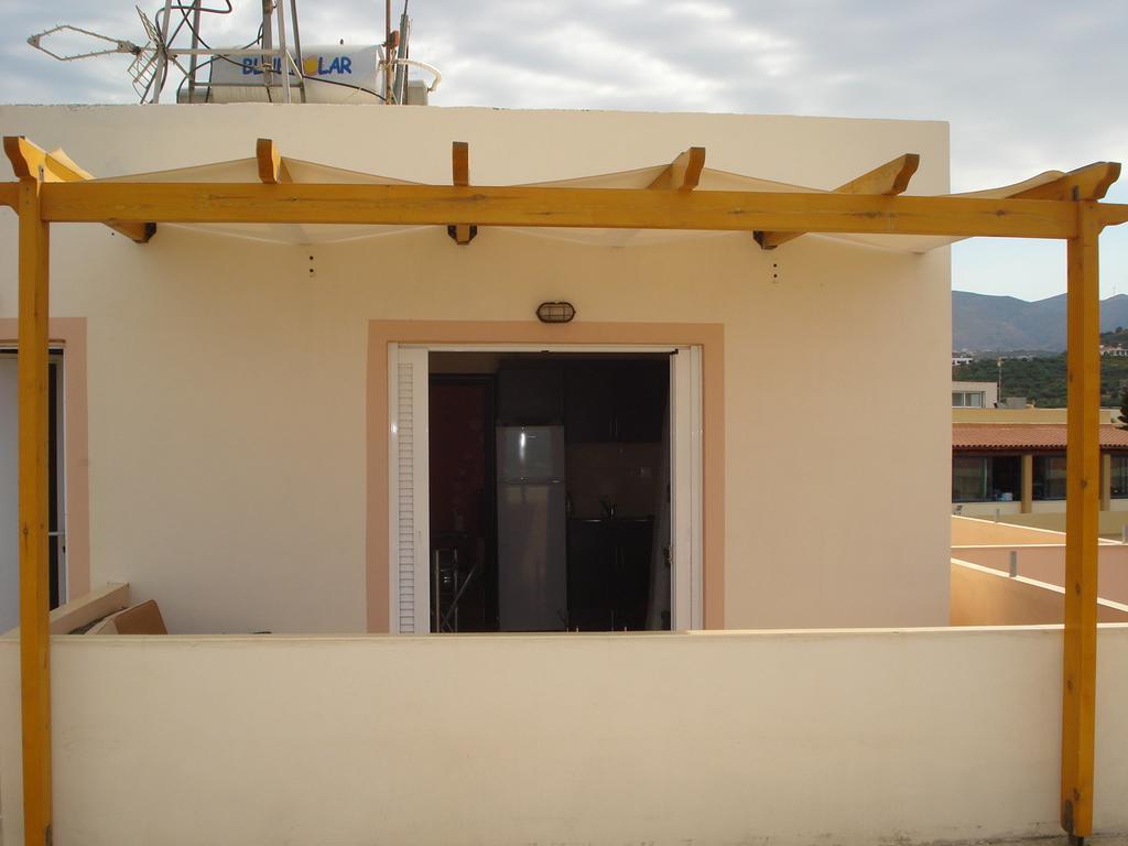 Ferienwohnung Pyrgos Kíssamos Exterior foto