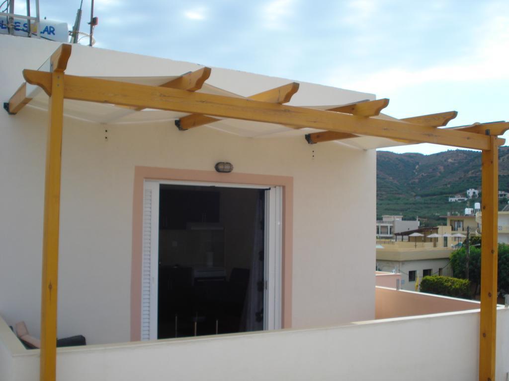 Ferienwohnung Pyrgos Kíssamos Exterior foto